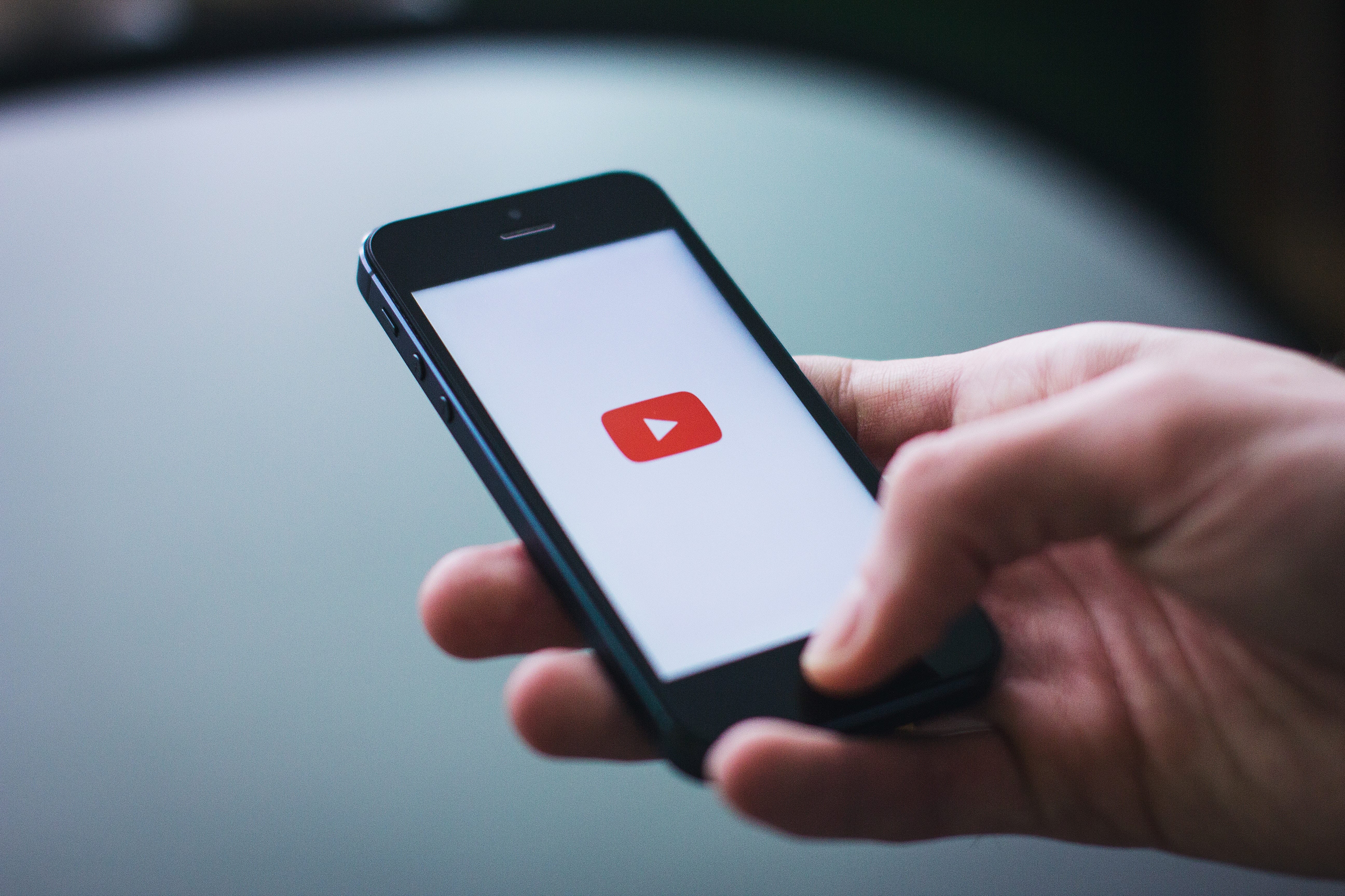 Fitur Hashtag YouTube - FILE Magz