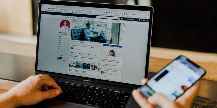 5 Tools Social Media Management Gratis