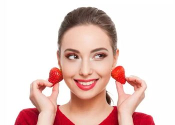 4 Fakta tentang Generasi Strawberry! Apakah Kamu Salah Satunya?
