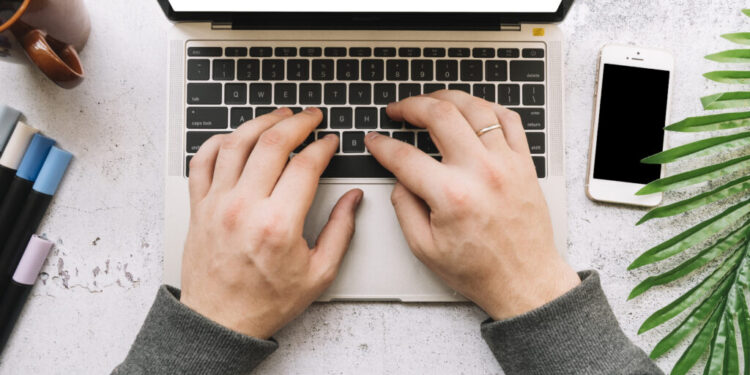 Ini Dia Rahasia Hook Content Writing yang Menarik Pembaca!
